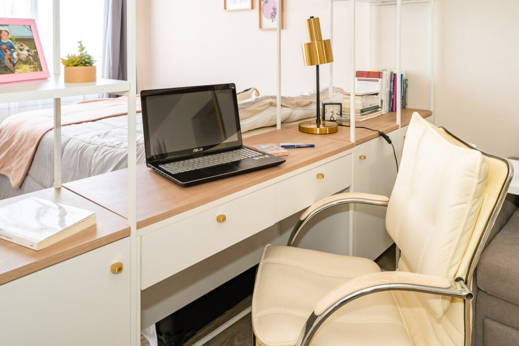 Monoambiente Tres Cruces - Escritorio - OMG! Design Studio